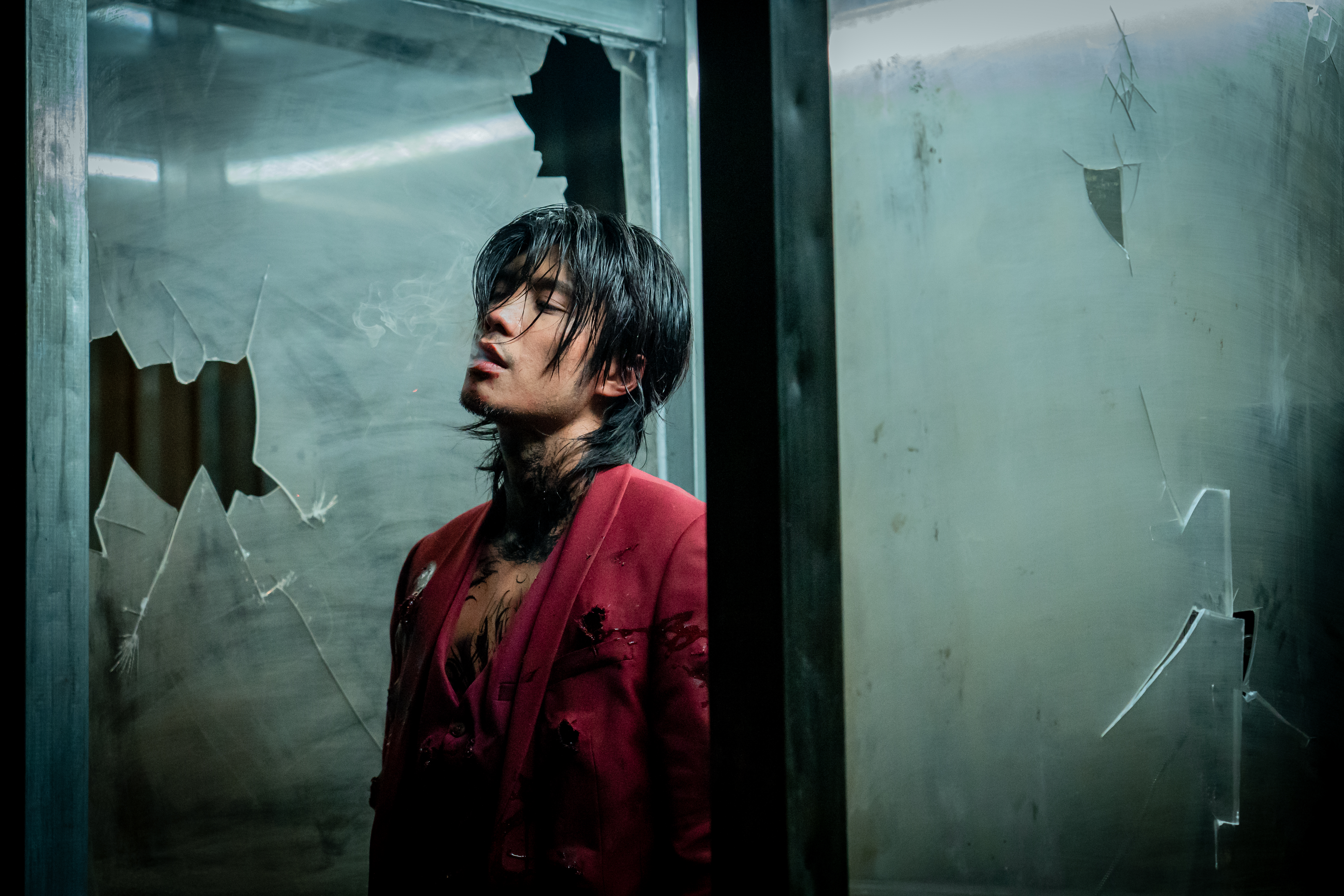 〈意外現場〉延續篇 — YT 周殷廷新歌〈阿修羅〉，MV 麻繩索頸中鎗爆破賣命演出