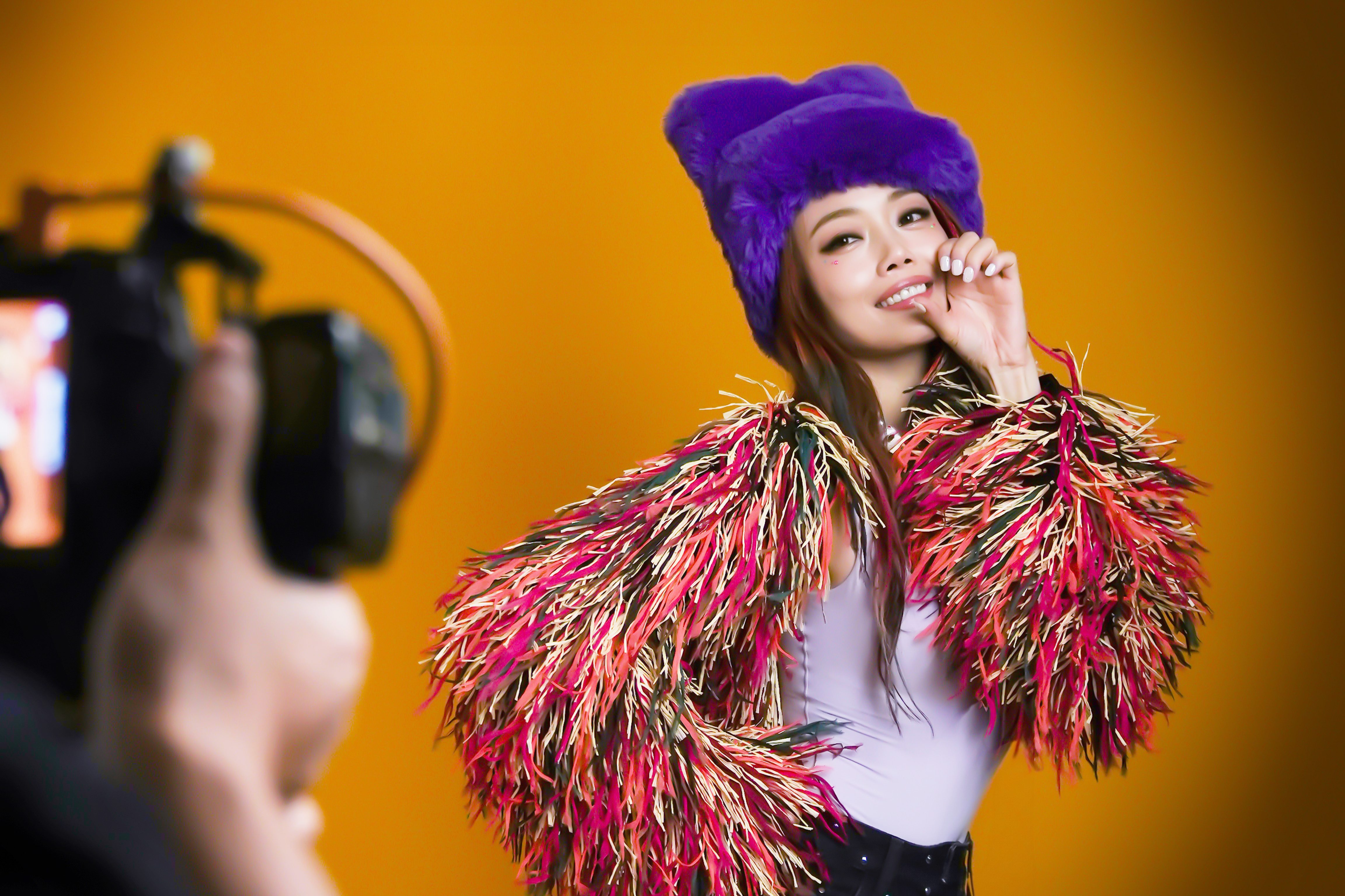 Joey 化身招財貓為大家新一年招財招福！