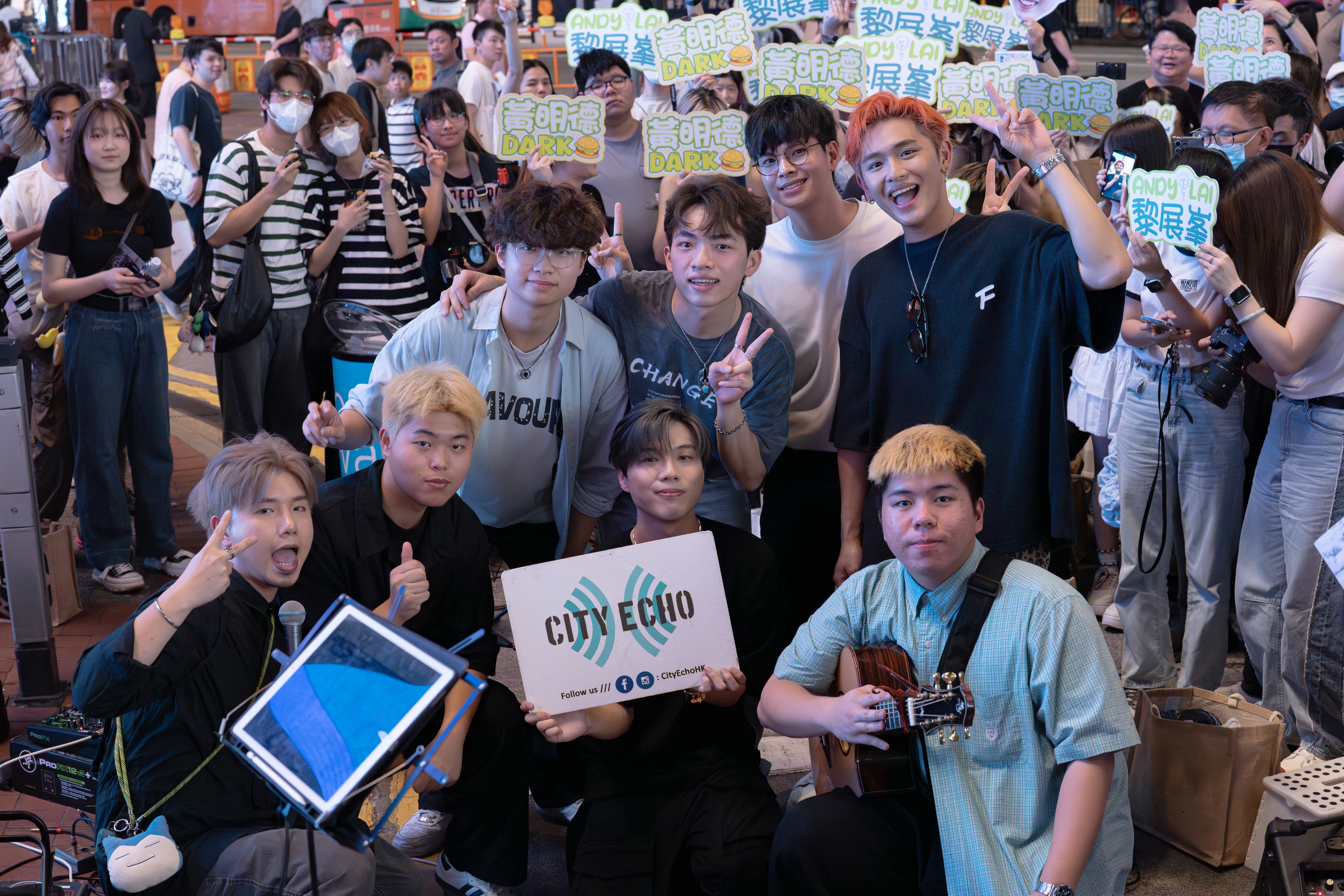 黎展峯、黃明德於銅鑼灣 busking，預告二人 7 月開 show