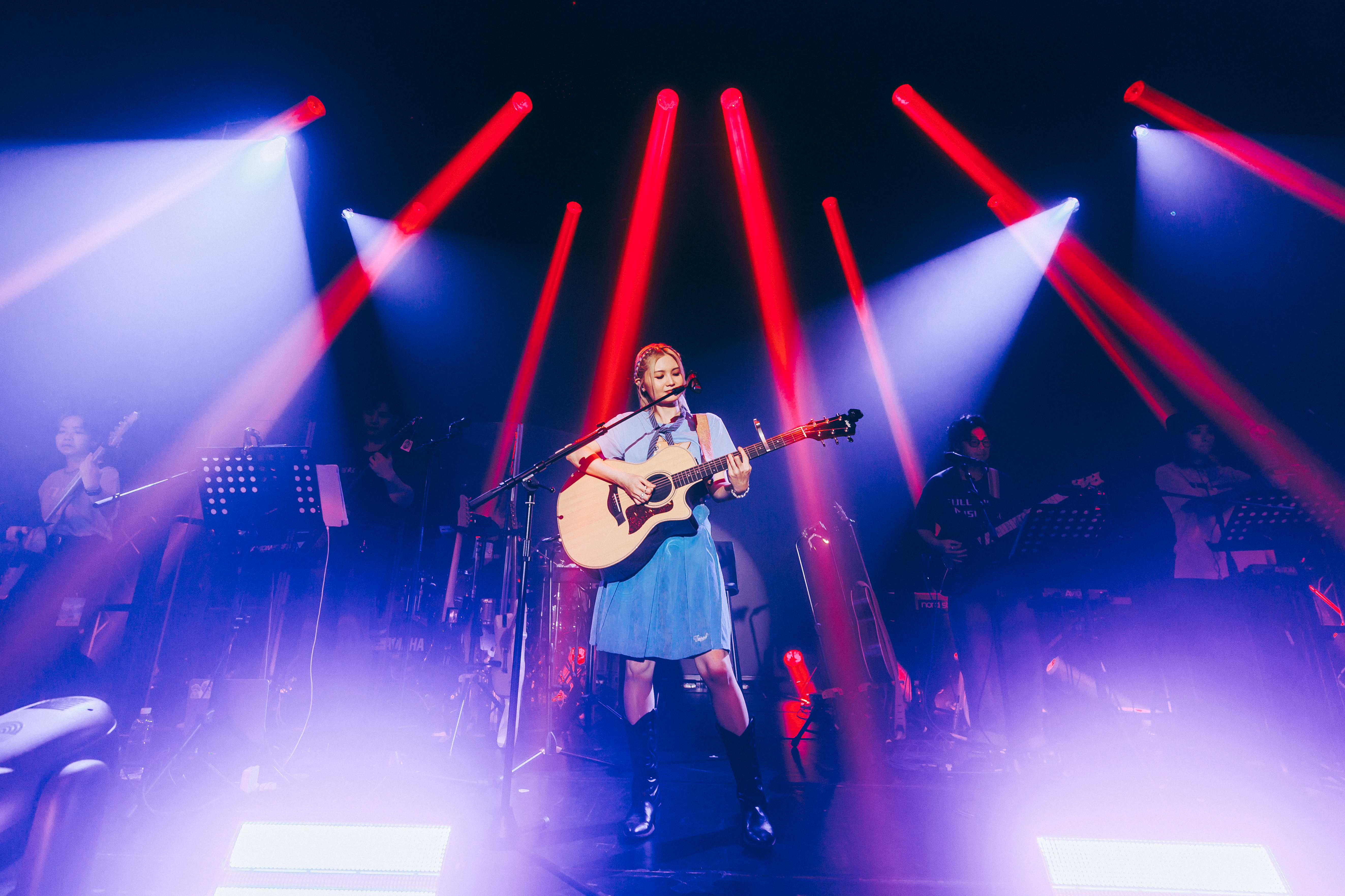 〈枇杷〉奪兩台冠軍加持！黃妍《Here,There,Catherywhere》香港站圓滿舉行