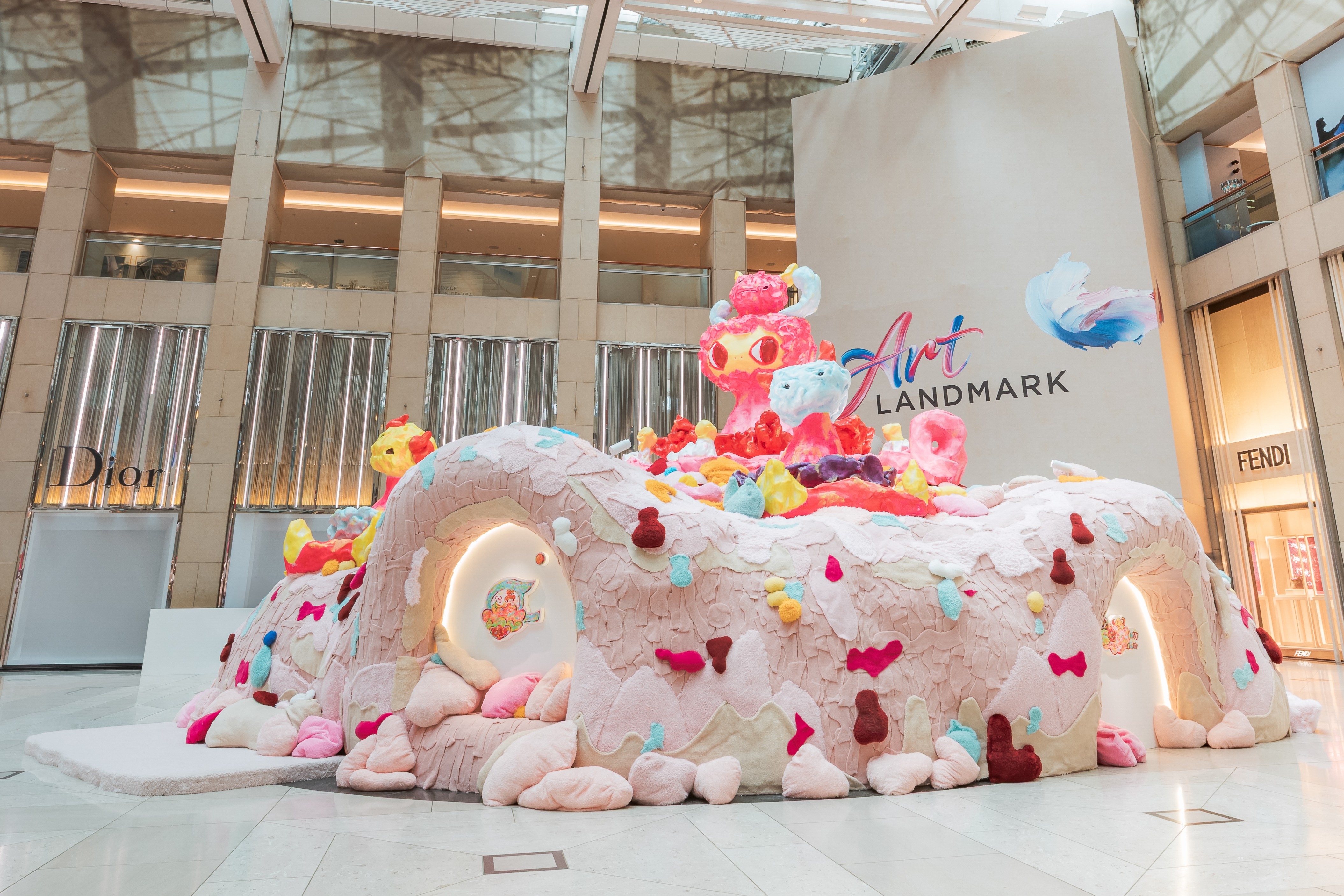 六角彩子香港首展 — 置地廣場設大型互動藝術島嶼