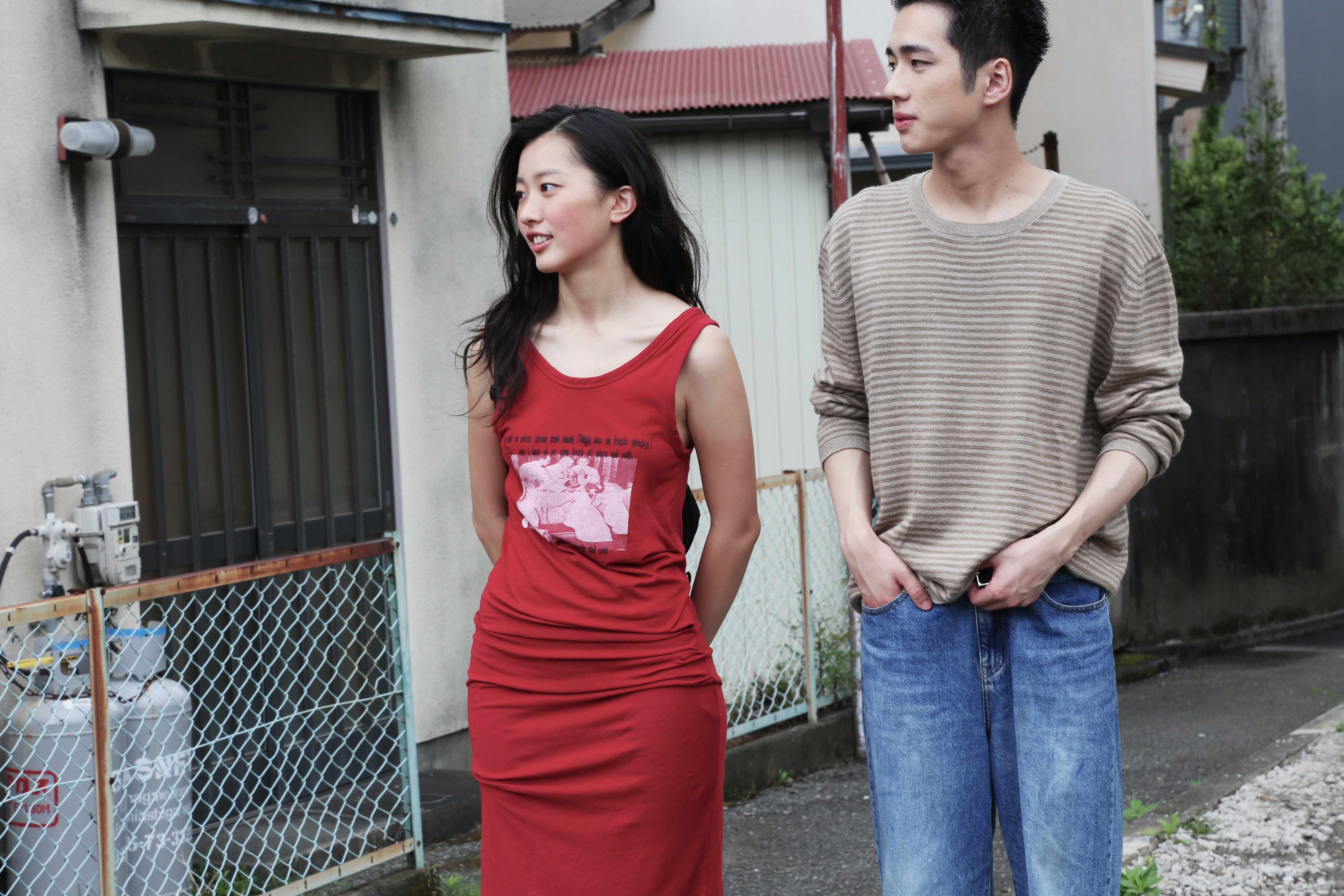 CONSTANCE 康堤新歌〈好鍾意！〉邀 Serrini 填詞，MV 首嘗壞女孩角色